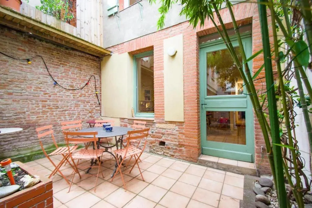 Holiday home La Maison Du Merle: Le Charme En Centre-Ville Toulouse